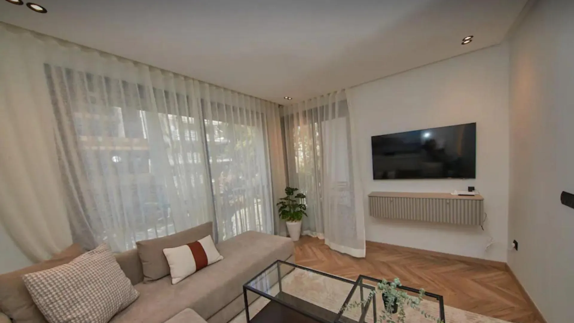 Studio Chic Au Boulevard Ghandi Pret Du Tramway Casablanca Apartament